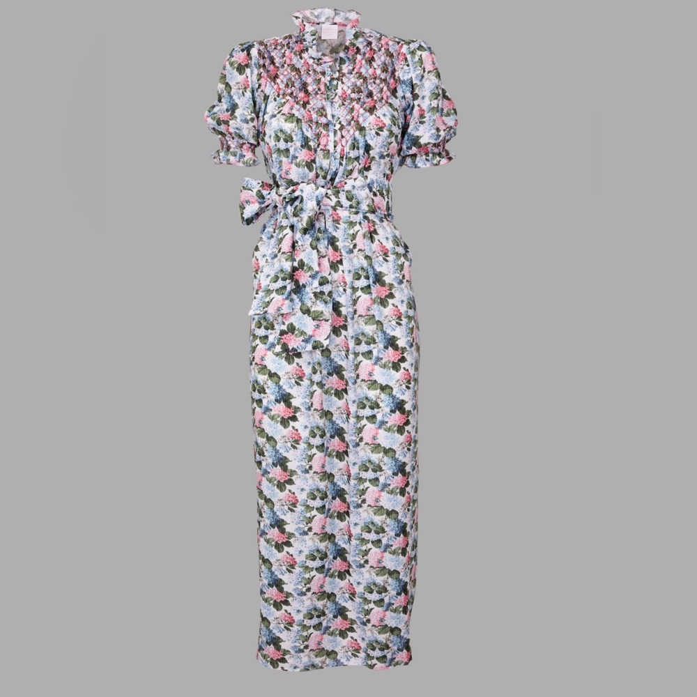 Tuckernuck Loretta Caponi ELENA PINSTRIPED AND HYDRANGEAS Size L NWT
